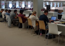 In der Universitäts- und Landesbibliothek Darmstadt 