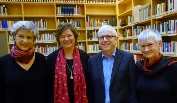 Der aktuelle GAAB-Vorstand mit  (von links) Petra Seelig, Dr. Annette Seemann, Wolfgang Haak, Maria Socolowsky